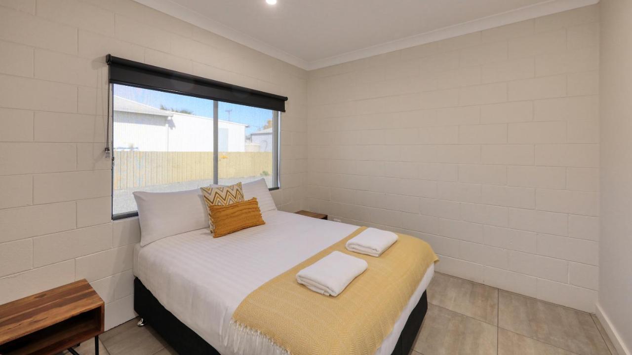 Castlereagh Lodge Motel Coonamble Экстерьер фото