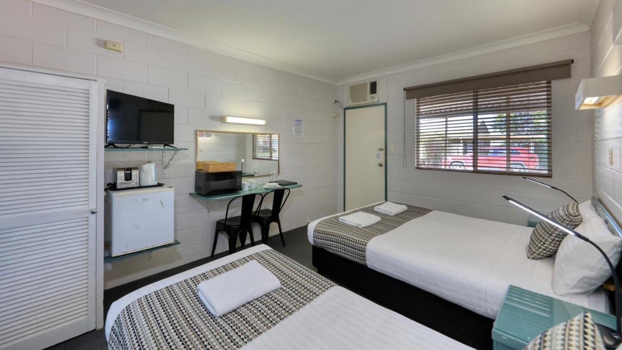 Castlereagh Lodge Motel Coonamble Экстерьер фото