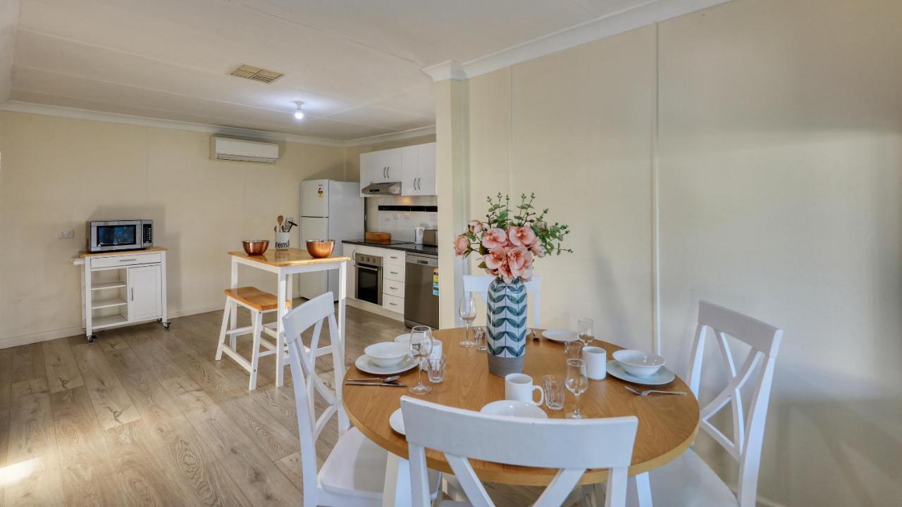 Castlereagh Lodge Motel Coonamble Экстерьер фото