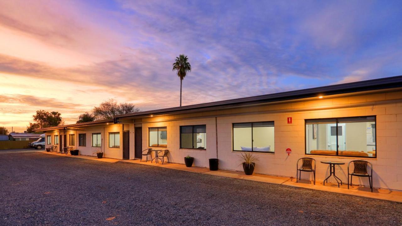 Castlereagh Lodge Motel Coonamble Экстерьер фото